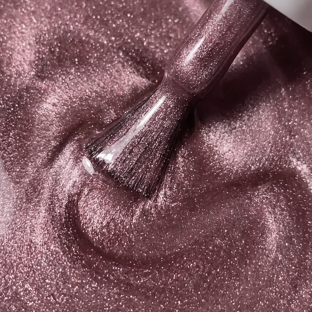 Tono malva sofisticado Mohair, esmalte Cat Eye de la colección Late October
