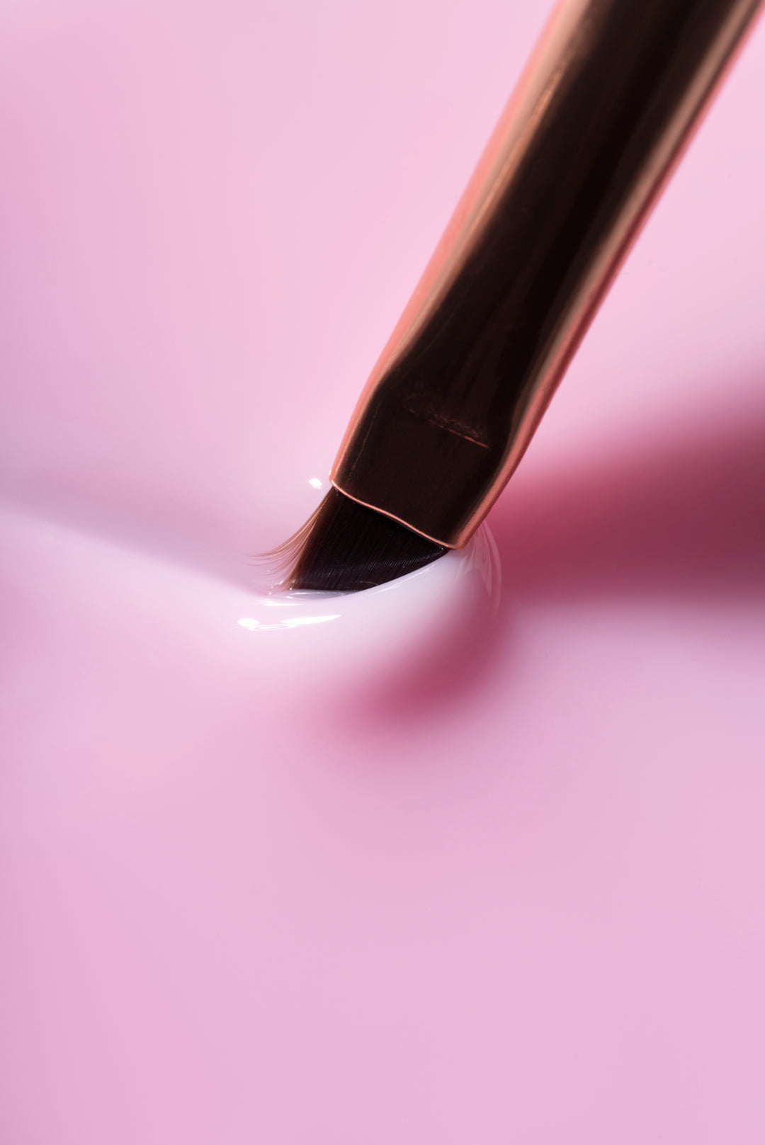 Quick Builder - Strawberry Milk - Self Levelling Builder Gel - 30ml HEMA/TPO free