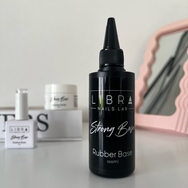 Strong Base - Rubber Base Clear - Refill 100ml