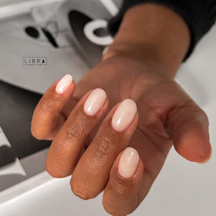 Shape It Easy - Soft Milk - Medium Viscosity Builder Gel - 30ml - Elegance Beauty