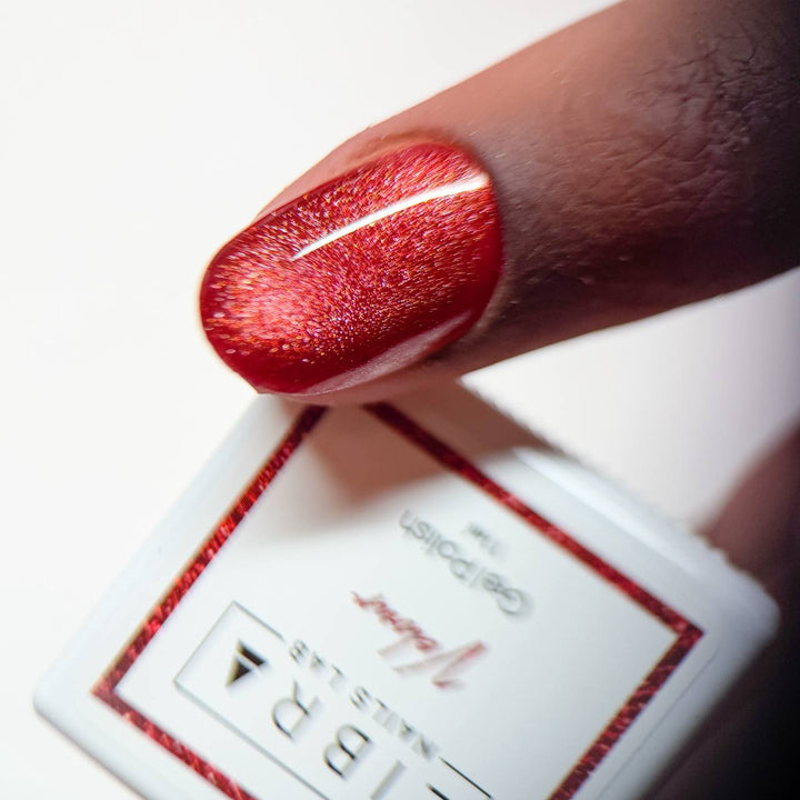 ''Velour'' - CAT EYE Gel Polish